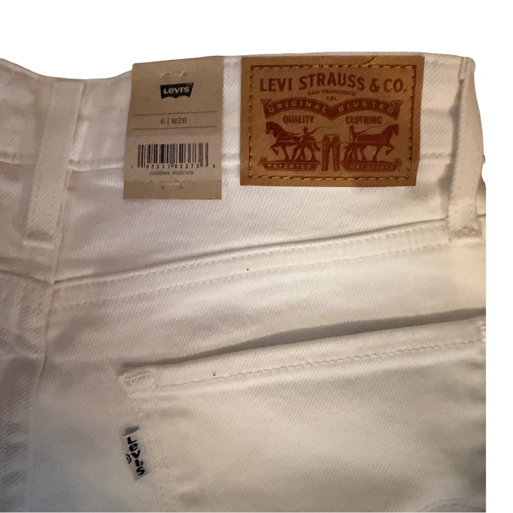 Levi Strauss ‎ 721 High Rise Skinny Ankle Jeans White Distressed Raw Hem Size 28 - Picture 6 of 7